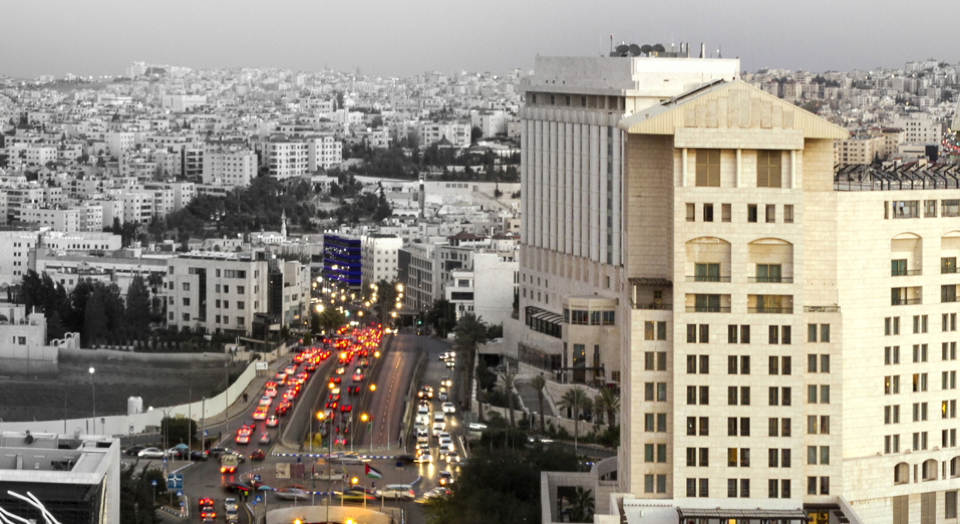 القطاع الخاص في الأردن: التقرير الوطني حول مساءلة قطاع الأعمال