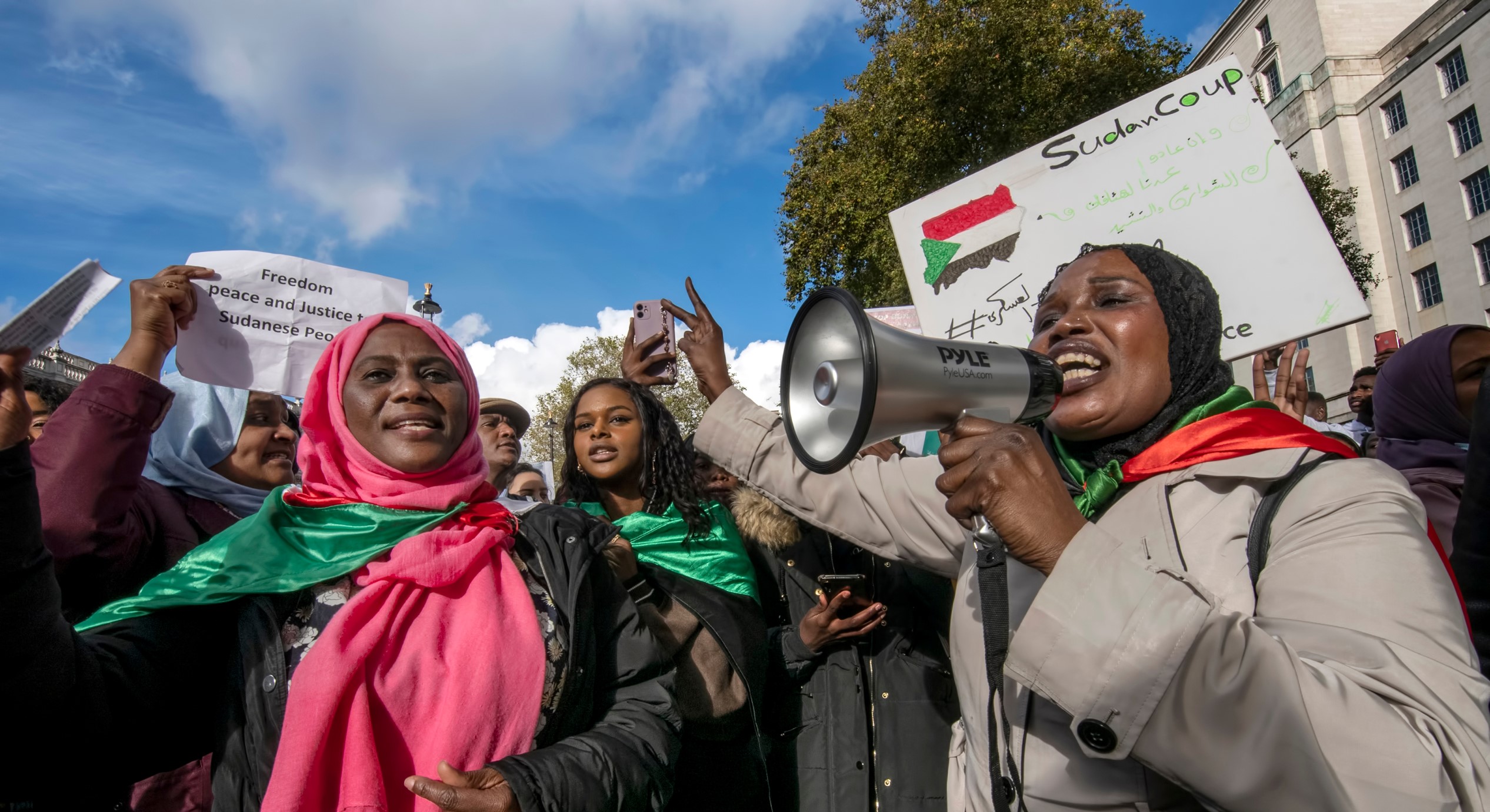 حرب السودان : الاغتصاب من سلاح للهوية الي حرب اجرامية - نعمات كوكو محمد